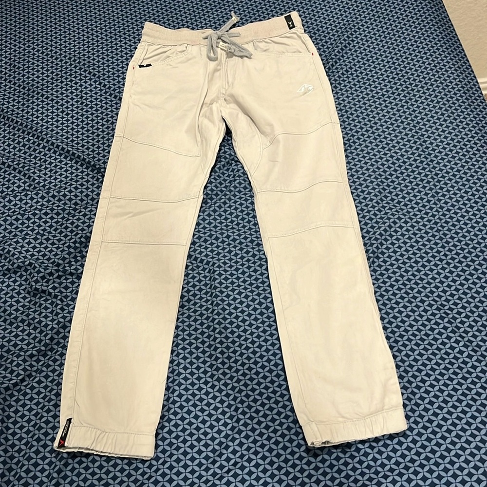 American Eagle Pants